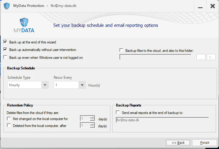 MyData Backup-indstillinger med automatisk backup, tidsplan, plantype og opbevaringspolitik.